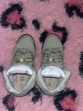 Jordan Olive Green Lace-Up Sneakers